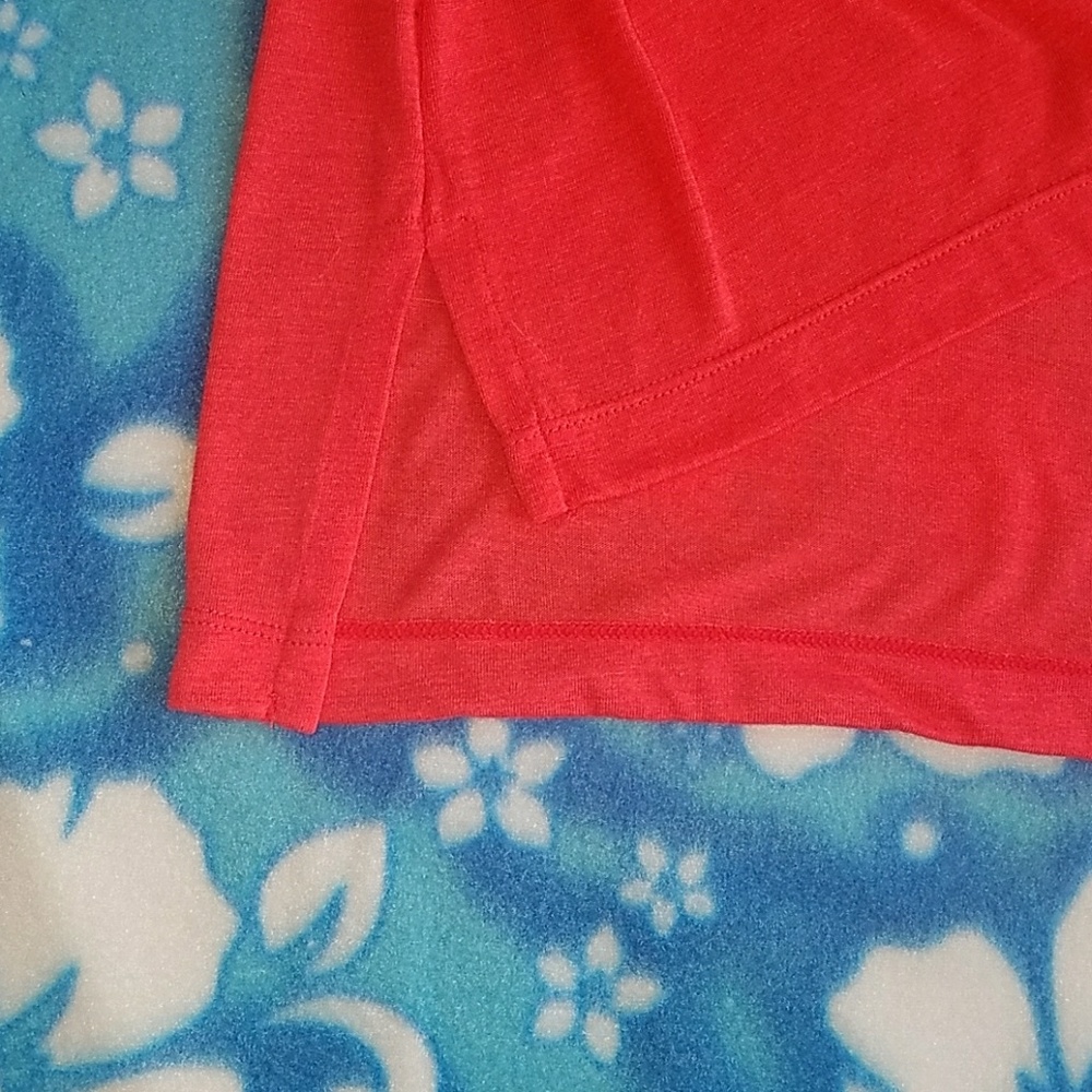 🌊 3/$15 NWOT Cascade Sport Top - Picture 5 of 8